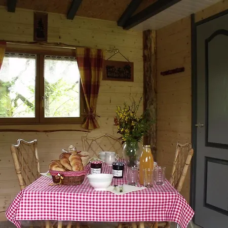 Dans Les Arbres Avec Terrasse Et Coin Barbecue, Ideale Pour Des Sejours En Pleine Nature - Fr-1-589-437 Chalet Ferdrupt